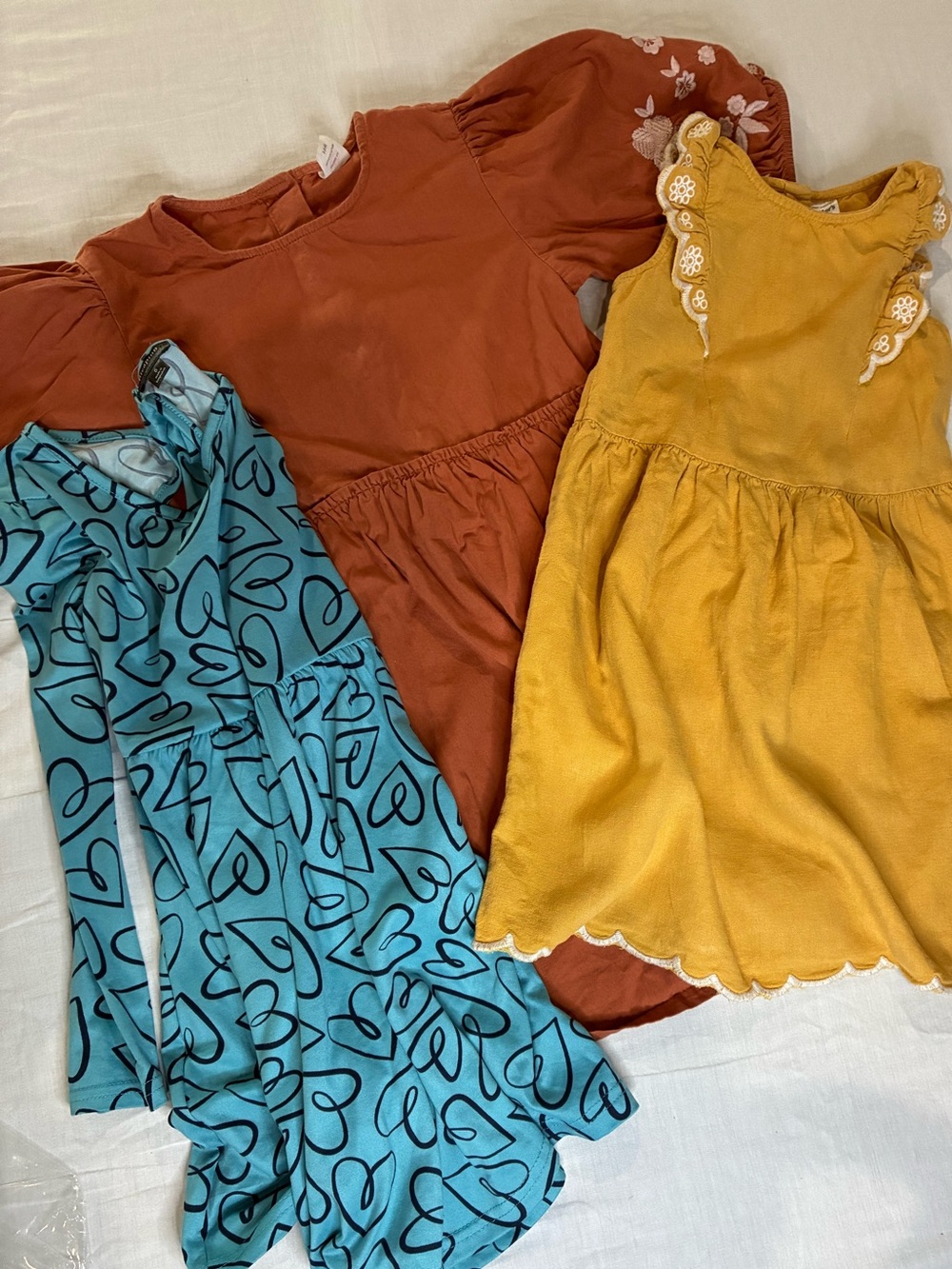 Girls Dress bundle and pants Size 6